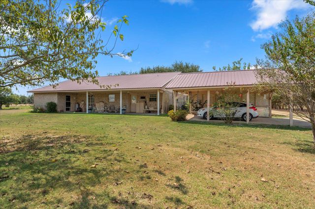 84 Reynolds Lane, Mount Vernon, TX 75457