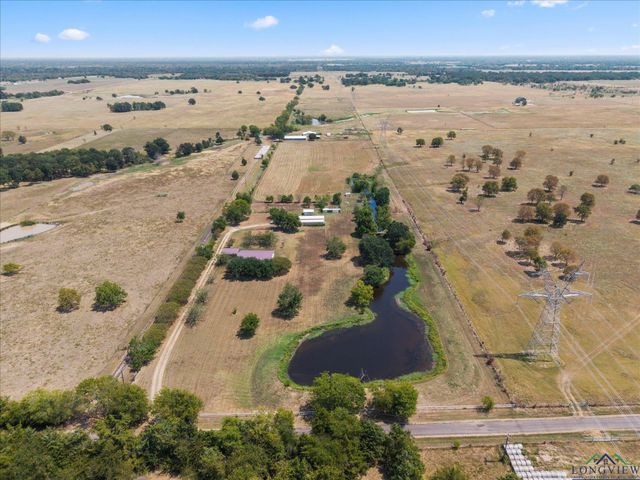 84 Reynolds Lane, Mount Vernon, TX 75457