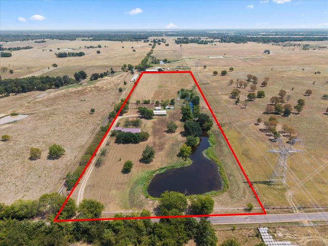 84 Reynolds Lane, Mount Vernon, TX 75457