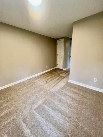 2548 N Hwy 341, Rossville, GA 30741