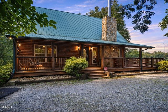 531 Gatlin Drive, Gatlinburg, TN 37738