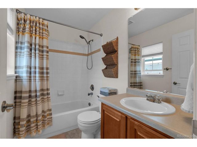 1424 Turnberry Dr, Castle Rock, CO 80104