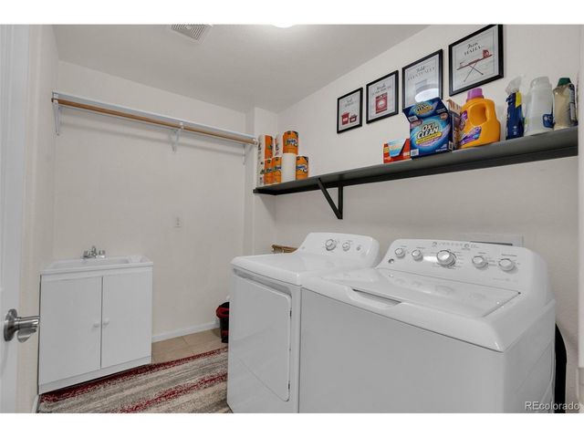 1424 Turnberry Dr, Castle Rock, CO 80104