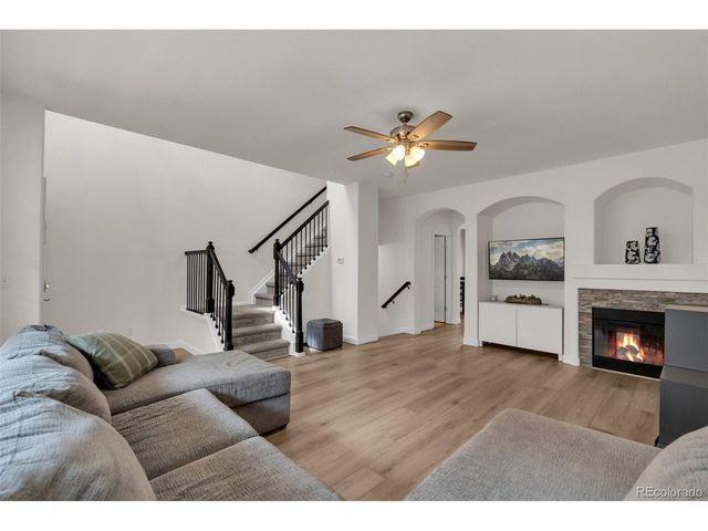 1424 Turnberry Dr, Castle Rock, CO 80104