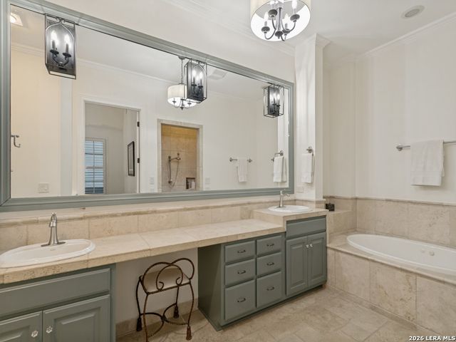 9 Bristol Green, San Antonio, TX 78209