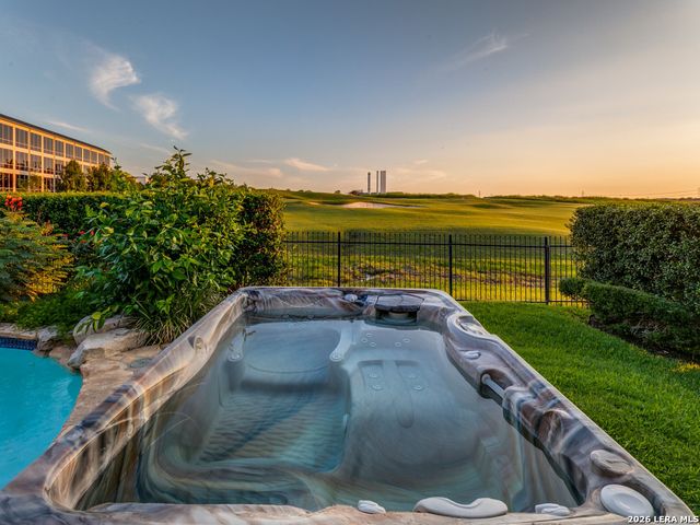 9 Bristol Green, San Antonio, TX 78209