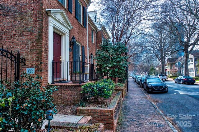 520 N Poplar Street I, Charlotte, NC 28202