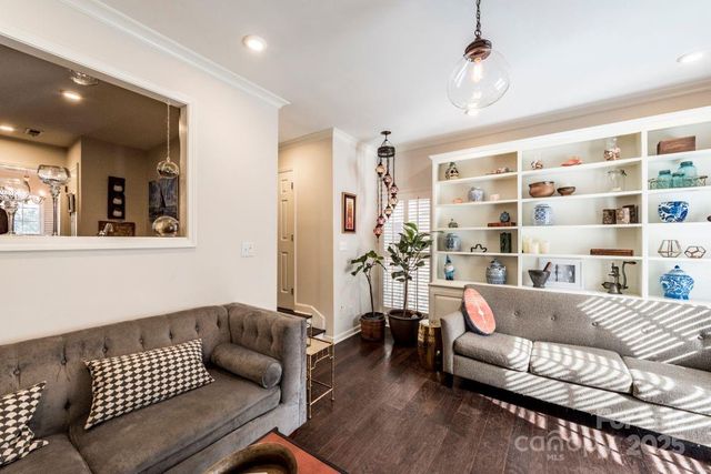 520 N Poplar Street I, Charlotte, NC 28202