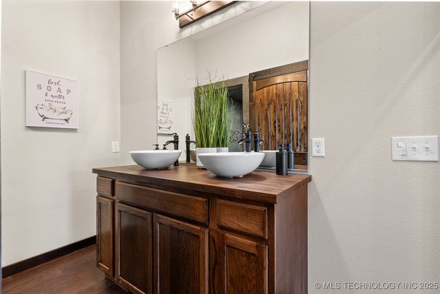 95 Express Road, Ardmore, OK 73401