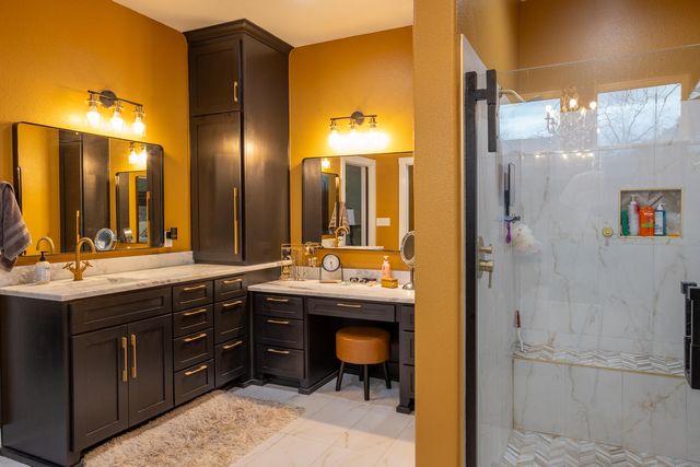 563 Comanche Drive, Lubbock, TX 79404