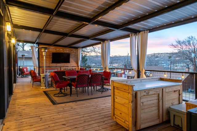 563 Comanche Drive, Lubbock, TX 79404