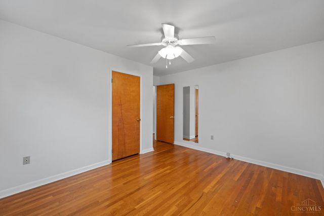 9470 Wynnecrest Drive, Blue Ash, OH 45242