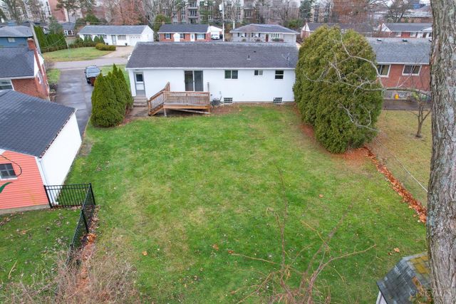 9470 Wynnecrest Drive, Blue Ash, OH 45242