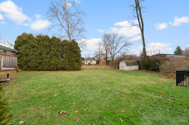 9470 Wynnecrest Drive, Blue Ash, OH 45242