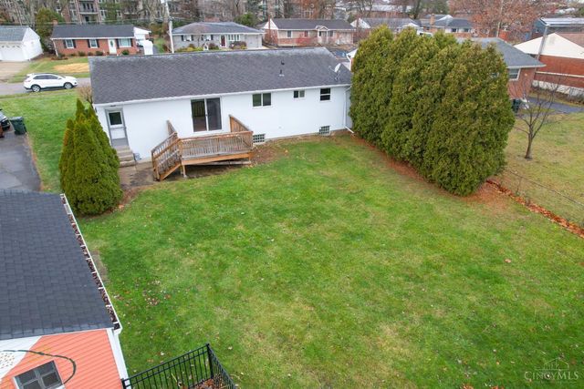 9470 Wynnecrest Drive, Blue Ash, OH 45242