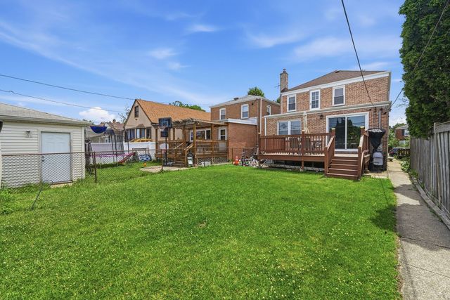 2924 W Jerome Street, Chicago, IL 60645