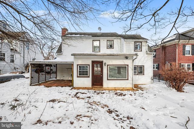 132 LOCUST GROVE RD, York, PA 17402