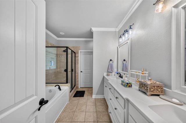 14317 Cedarwood Circle, Tyler, TX 75703