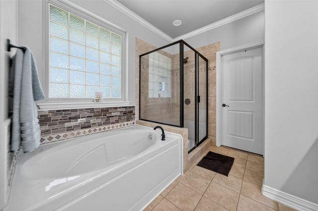 14317 Cedarwood Circle, Tyler, TX 75703