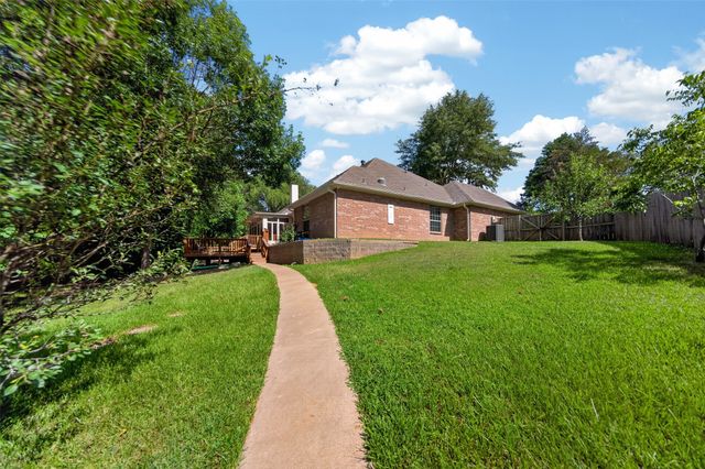 14317 Cedarwood Circle, Tyler, TX 75703
