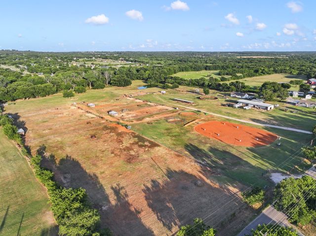 711 County Road 701, Cleburne, TX 76031