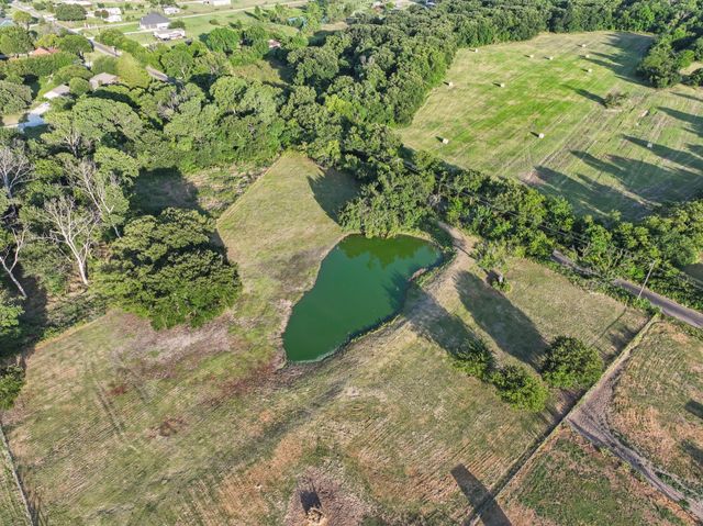 711 County Road 701, Cleburne, TX 76031