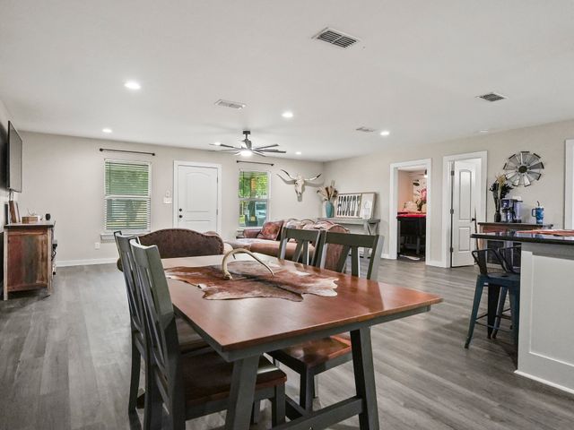 711 County Road 701, Cleburne, TX 76031