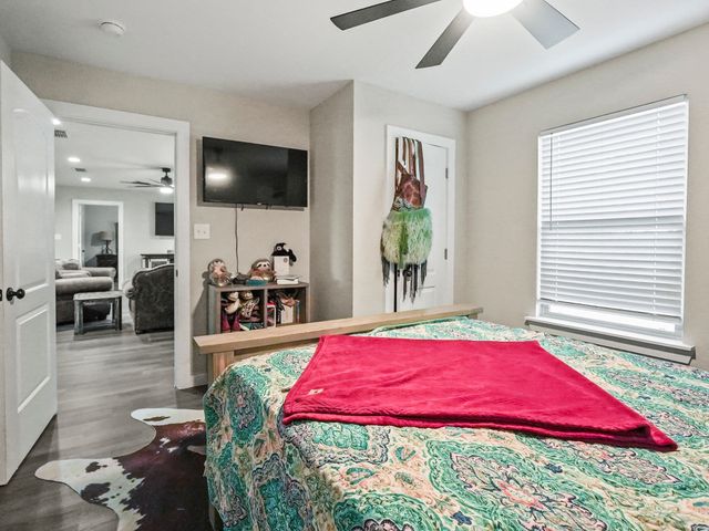 711 County Road 701, Cleburne, TX 76031