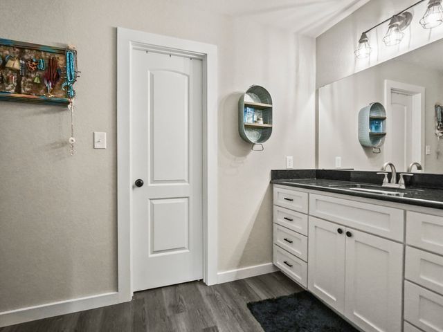 711 County Road 701, Cleburne, TX 76031