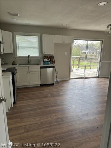 6214 Atlanta Street, Fort Smith, AR 72903