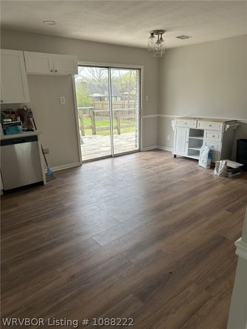 6214 Atlanta Street, Fort Smith, AR 72903