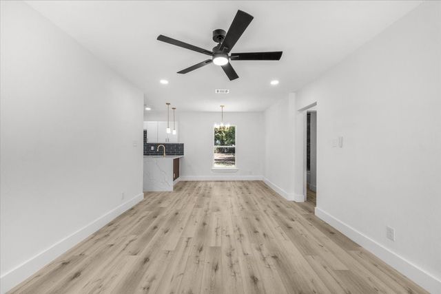 701 Chicago Avenue, Fort Worth, TX 76103