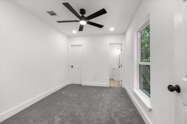 701 Chicago Avenue, Fort Worth, TX 76103