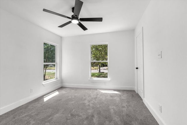 701 Chicago Avenue, Fort Worth, TX 76103