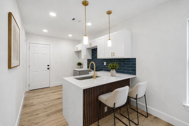 701 Chicago Avenue, Fort Worth, TX 76103