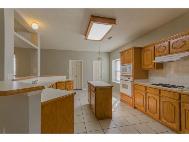 1532 Tanglewood Drive, Allen, TX 75002