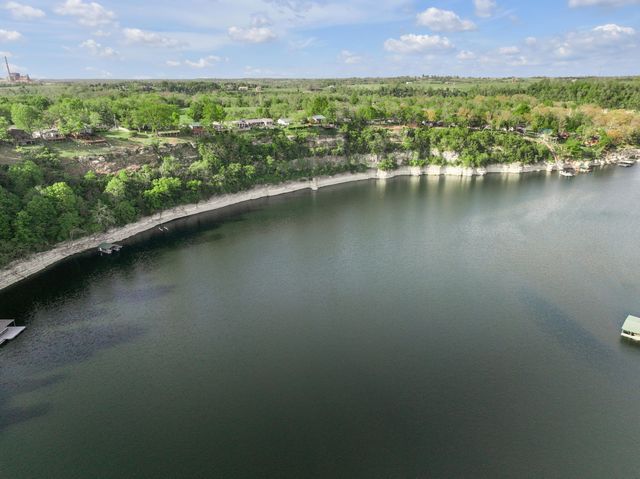 512 Chimney Rock Road, Harrodsburg, KY 40330