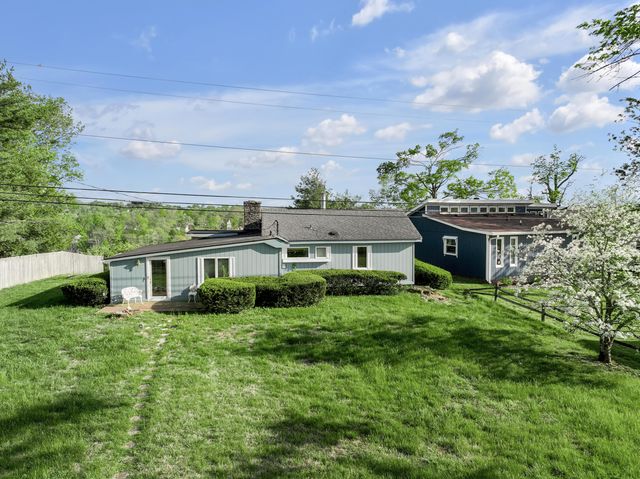 512 Chimney Rock Road, Harrodsburg, KY 40330