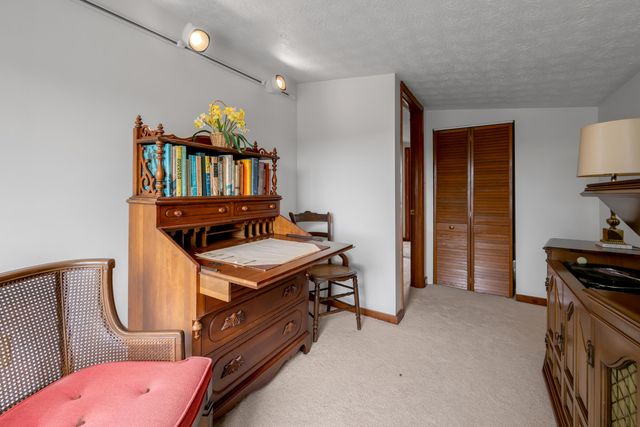 512 Chimney Rock Road, Harrodsburg, KY 40330