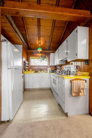 512 Chimney Rock Road, Harrodsburg, KY 40330