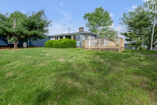 512 Chimney Rock Road, Harrodsburg, KY 40330