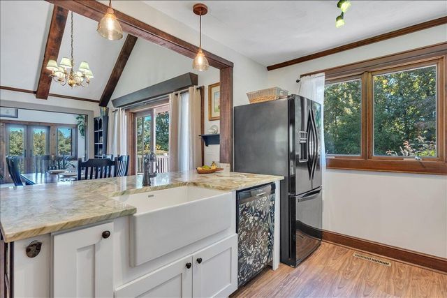 280 WOODWINDS RD, Callaway, VA 24067