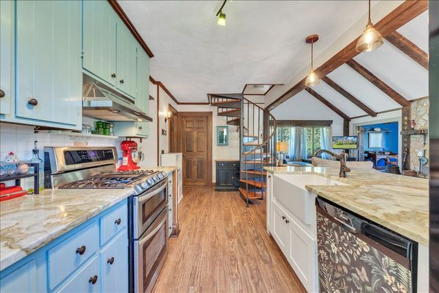 280 WOODWINDS RD, Callaway, VA 24067