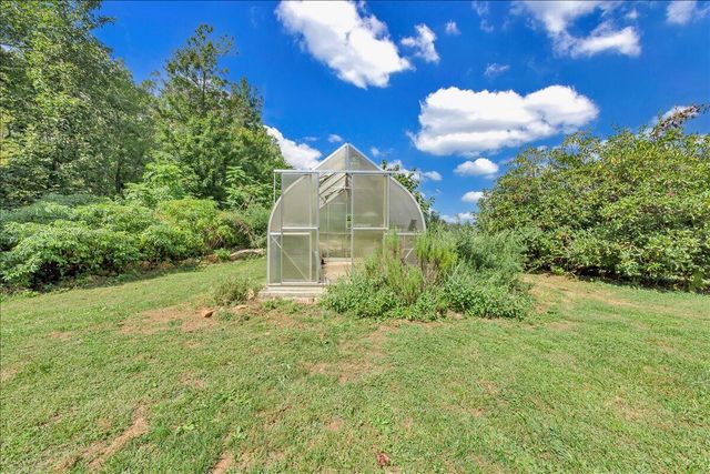 280 WOODWINDS RD, Callaway, VA 24067
