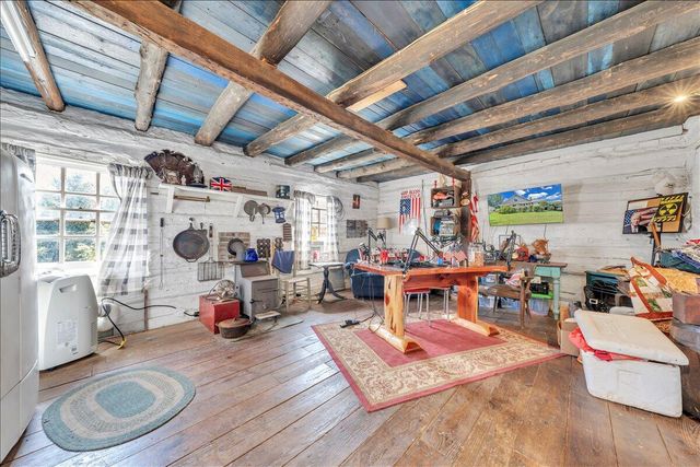 280 WOODWINDS RD, Callaway, VA 24067