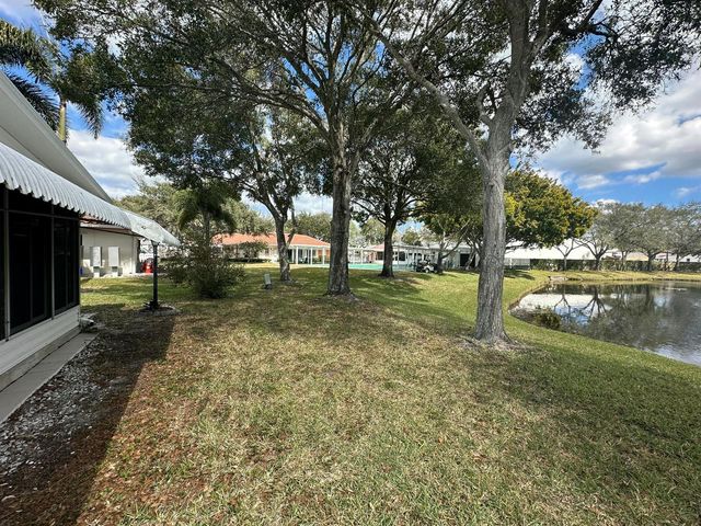 8261 E Club Road, Boca Raton, FL 33433