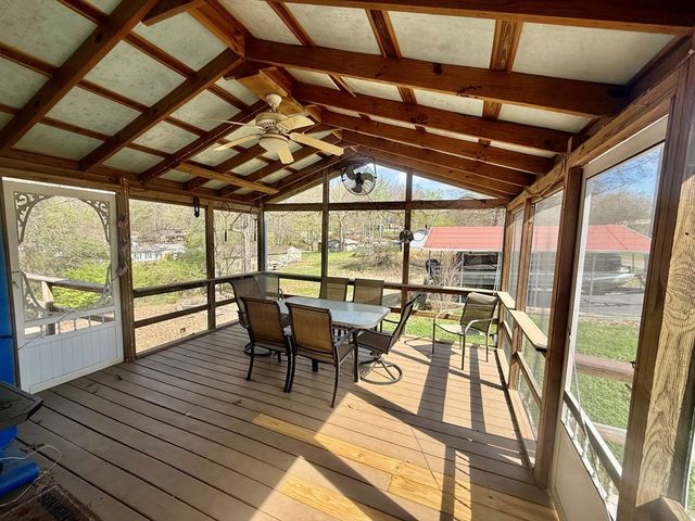 220 Sullivan Drive, Springville, TN 38256