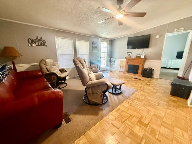 220 Sullivan Drive, Springville, TN 38256