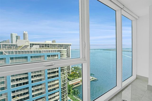 2101 Brickell Ave 1706, Miami, FL 33129