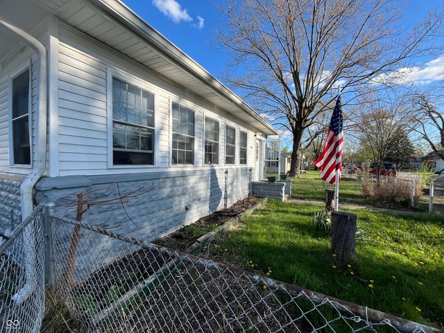 839 S Taft Avenue, Indianapolis, IN 46241